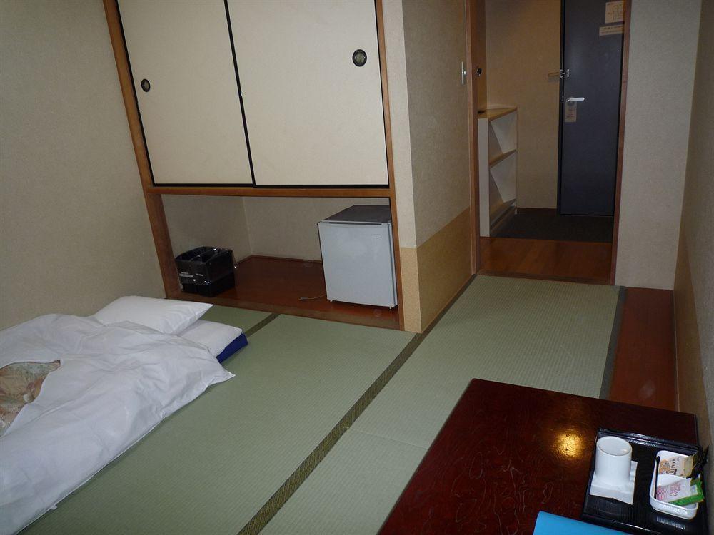 Annex Katsutaro 2* Tokio